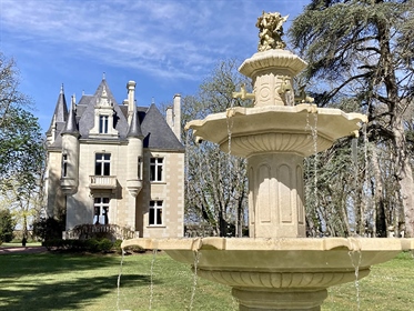Château XIXo und seine prächtigen Nebengebäude mit hohem Potenzial auf 33,8 Hektar