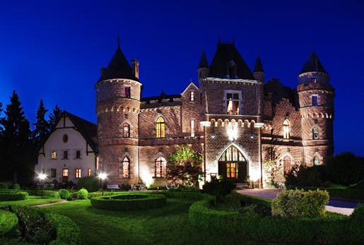 An exceptional castle for exceptional events