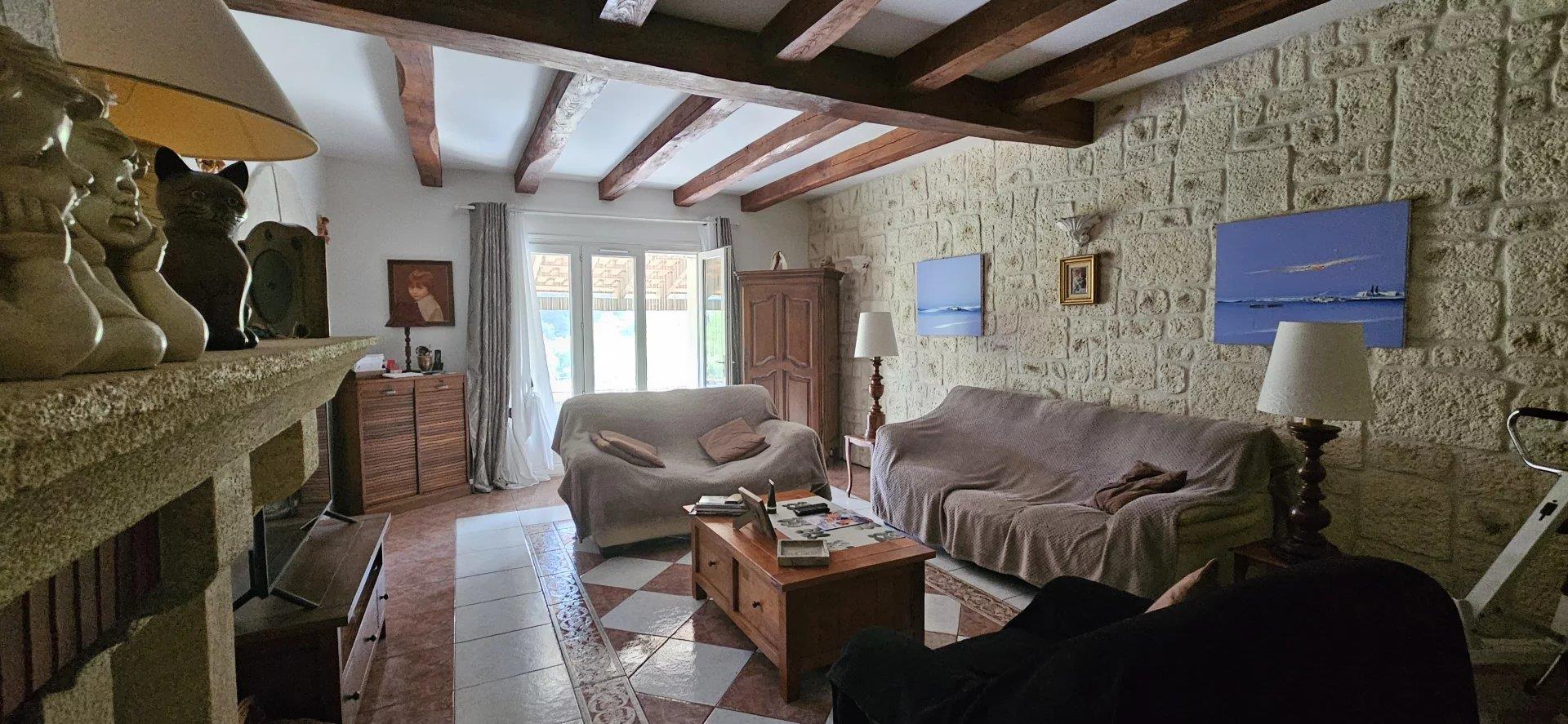 Comfortable house with land and view