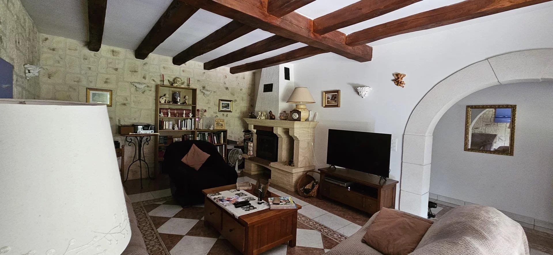 Comfortable house with land and view
