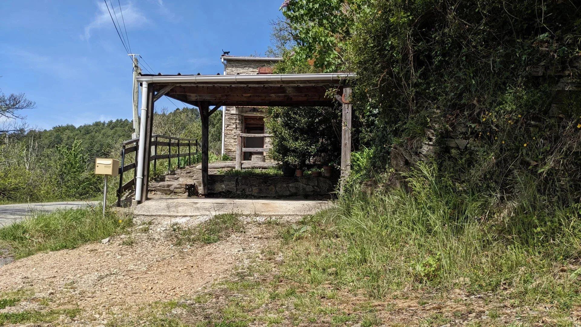 Stone house in perfect condition