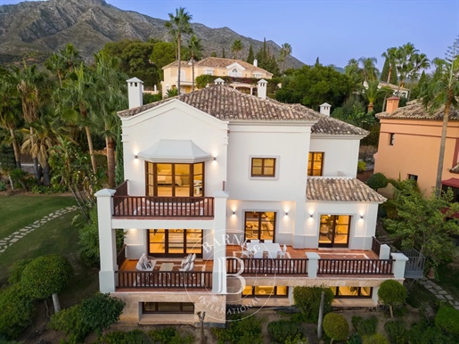 Charming Andalusian Style Villa In Marbella Golden Mile.