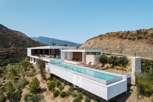 Prachtige Moderne Villa Met Panoramisch Uitzicht In Marbella Club Golf Resort,