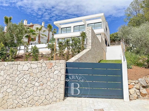 Stuning villa with sea view in Portals Nous