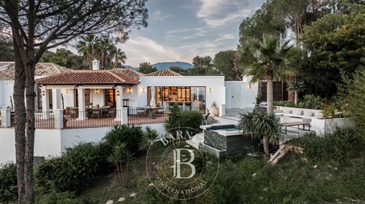 Magnificent Villa With Panoramic Views In Benahavís