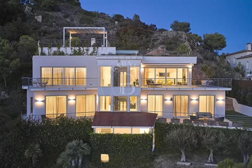 Spectaculaire villa de style moderne avec vue imprenable sur la mer à Tamariu, Costa Brava