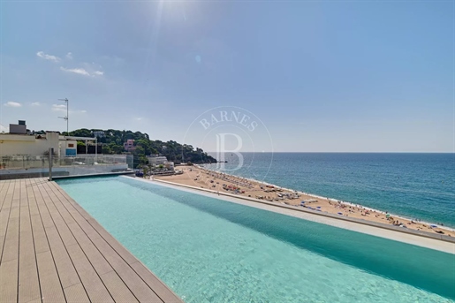 Wonderful brand new property on the seafront in Lloret de Mar, Costa Brava