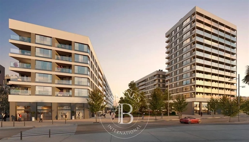 Spectacular new homes on the seafront, Barcelona.