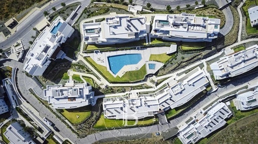 Superbe Penthouse Moderne Récemment Construit À Real De La Quinta