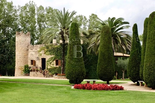 Spectaculair landhuis in Baix Empordà