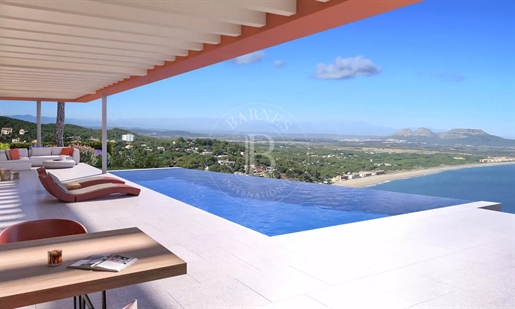 Nieuw gebouwde villa met panoramisch zeezicht, Begur, Costa Brava