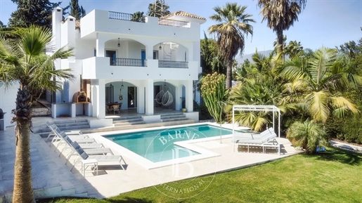 Marvelous Andalusian Style Villa With Panoramic Views In Nueva Andalucía