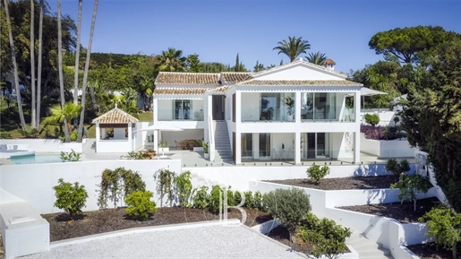 Stunning Villa Recently Refurbished In A Privileged Location In Marbella