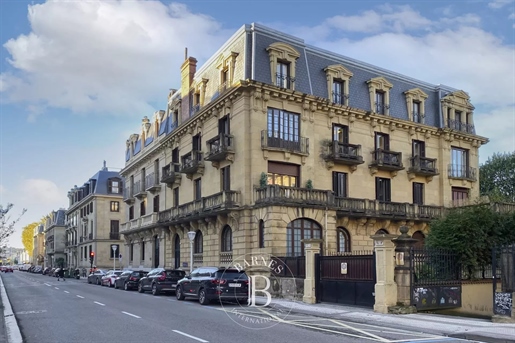 Duplex recién renovado en Paseo de Francia