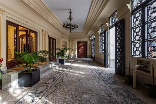 Exclusivo piso en la prestigiosa zona de Almagro, Madrid