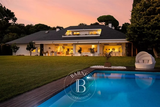 Fantastisches Haus mit Panoramablick auf die Küste von Maresme