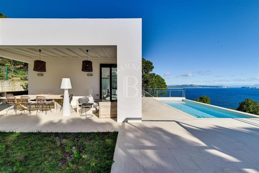 Exclusieve villa met panoramisch uitzicht op zee in Begur, Costa Brava