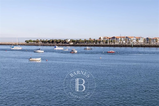 Charming Apartment In The Heart Of Hondarribia