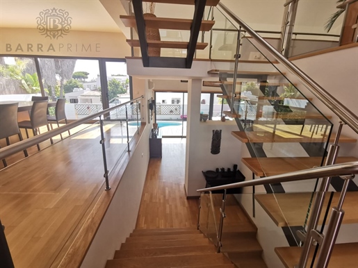 4+2 bedroom luxury villa with pool in Faro | Barra Prime