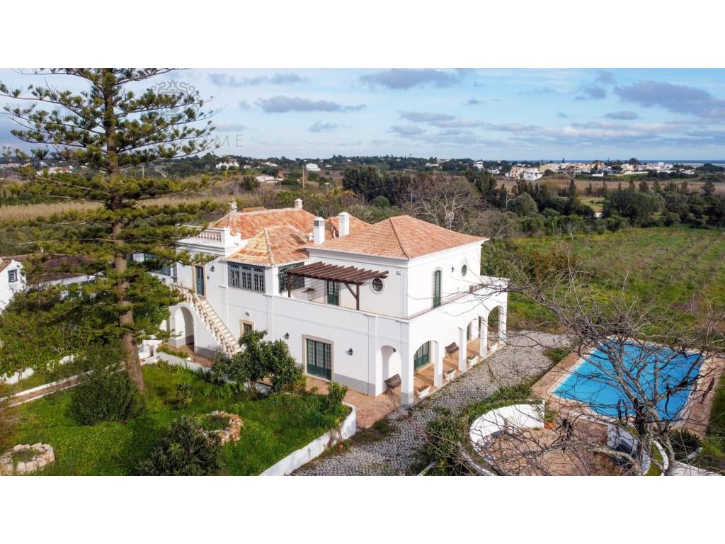 Farm located in a Historic and Sustainable Refuge in Fuseta