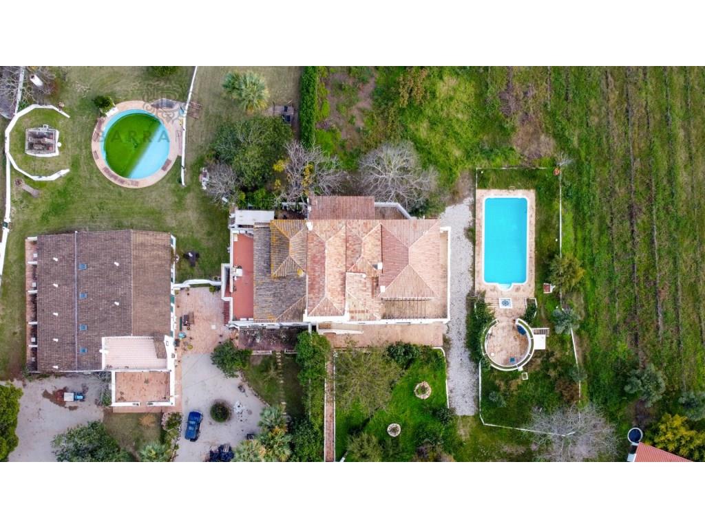 Farm located in a Historic and Sustainable Refuge in Fuseta