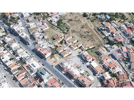Plots for construction of villas with approved project in Olhão