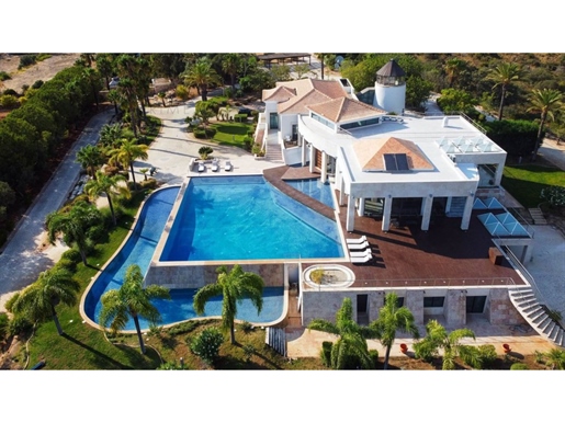 Luxury Villa for Sale in Estoi | Barra Prime