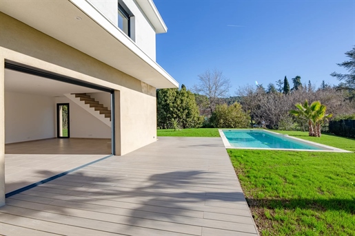 Mougins - Villa contemporaine neuve avec piscine