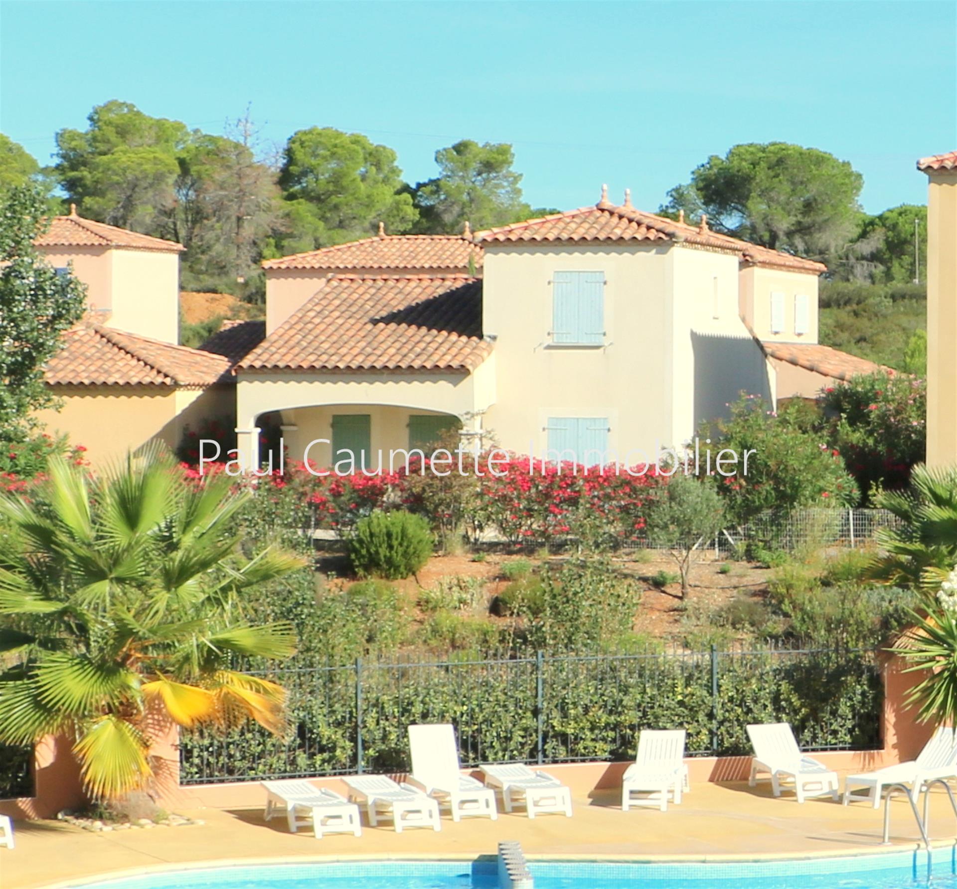 Renovated and equipped villa at Golf Saint Thomas, between Beziers and Pezenas