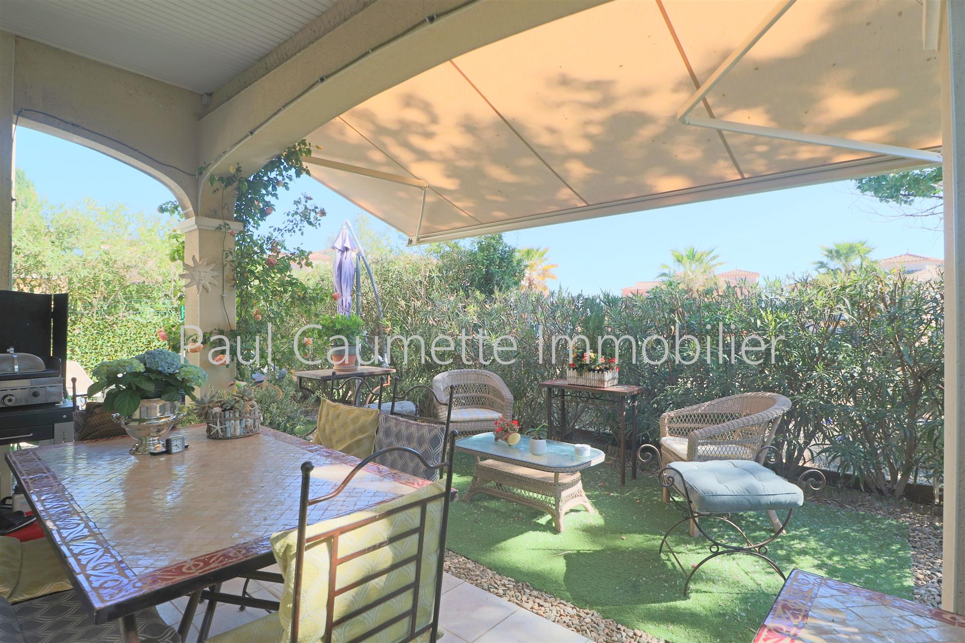 Renovated and equipped villa at Golf Saint Thomas, between Beziers and Pezenas