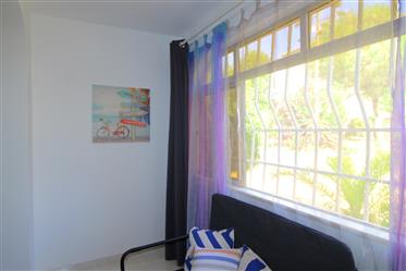 Algarve - Quarteira - Appartement d'1 chambre à vendre, à 600 mètres de la plage