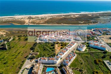 Algarve - Tavira - Apartamentos T2 Novos para venda, em frente à Praia de Cabanas