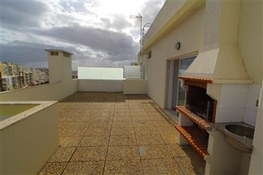 Algarve - Albufeira - Apartamento T3 Duplex Penthouse para venda na baixa, com estacionamento privat
