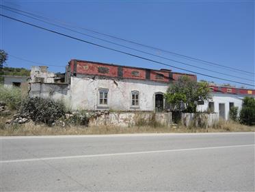 Algarve - Loulé - Ruine à vendre, 5 minutes de la ville de Loule