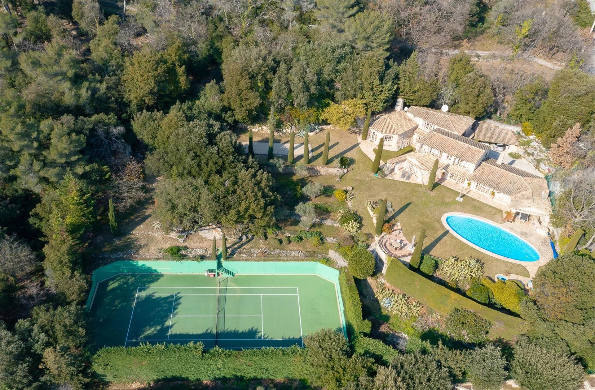Charming Property with breathtaking view