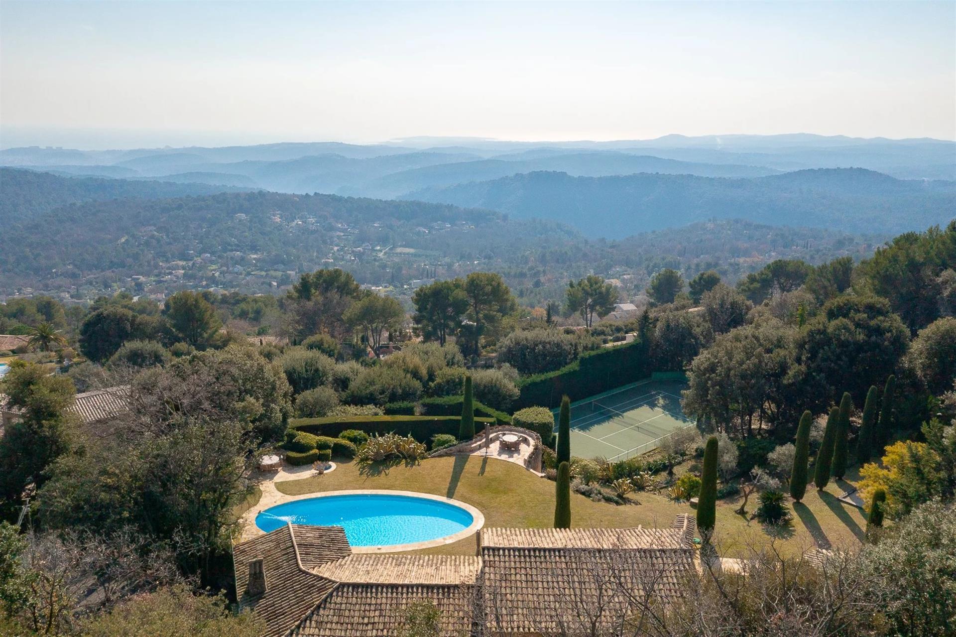 Charming Property with breathtaking view