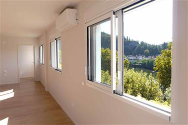 Appartement T4 110m² Pmr en Cv de Cahors et en dernier étage avec vue sur la rivière.