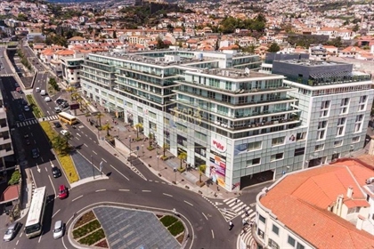 Appartement T4 dans le centre de Funchal