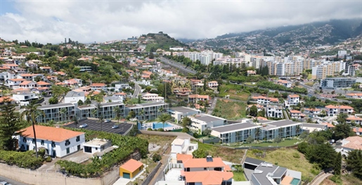 Apartamento T1 em São Martinho, Funchal