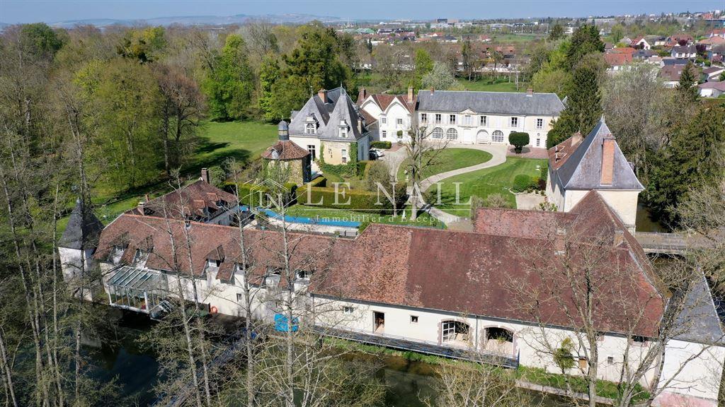 In the Aube region, Listes Chateau of Renaissance and 18th-C. Architecture, with several houses