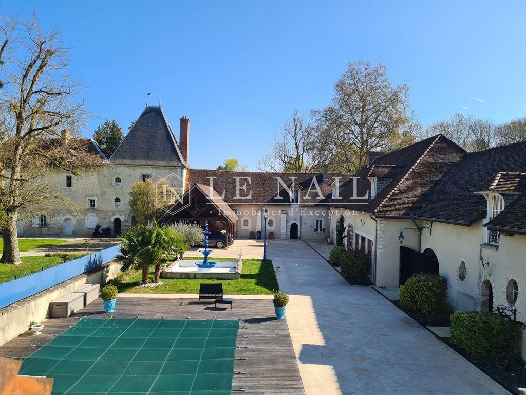 In the Aube region, Listes Chateau of Renaissance and 18th-C. Architecture, with several houses