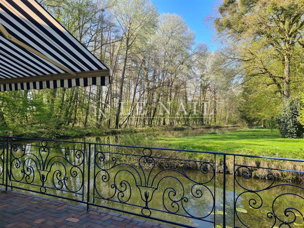 In the Aube region, Listes Chateau of Renaissance and 18th-C. Architecture, with several houses