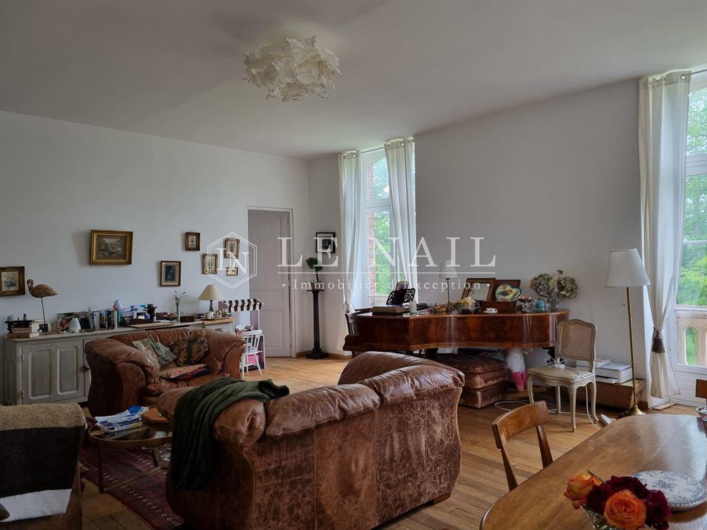 Beautiful 19Th Century Estate With A Strong Commercial Potential At Only 1H15 From Paris