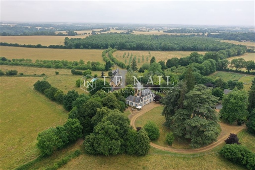Schönes Anwesen mit 31 Hektar zum Verkauf an der Sarthe