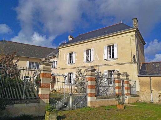 Property ( for equestrian use) in South Anjou
