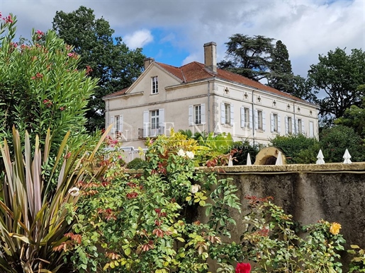 Mansion In The White Quercy