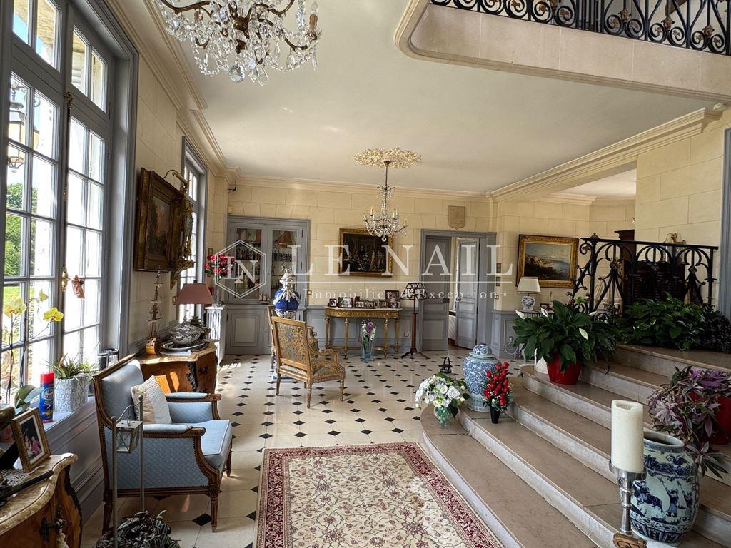 Beautiful chateau for sale in Normandy (19th century).