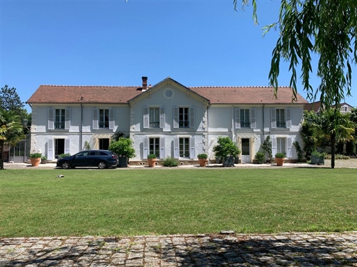 Cumpărare: Proprietate de lux (77260)