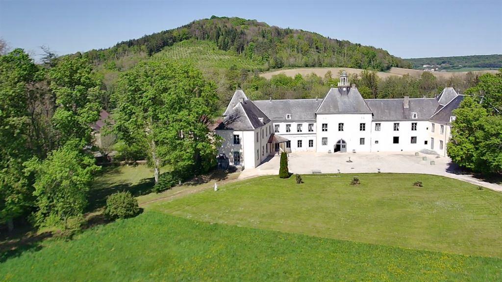 Château Renaissance et du XVIIIe, forte empreinte historique Nap