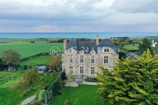 Late 18th C. Chateau with a panoramic view of the sea in Brittany